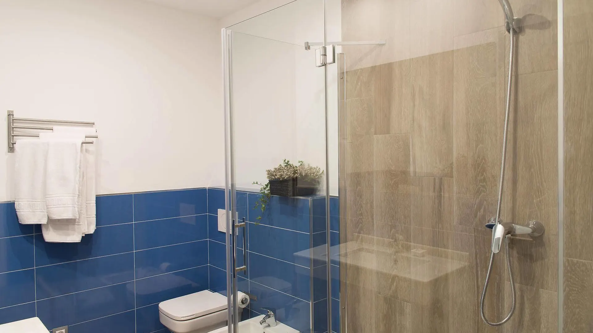 Apartamentos Campo Del Principe Granada Apartment