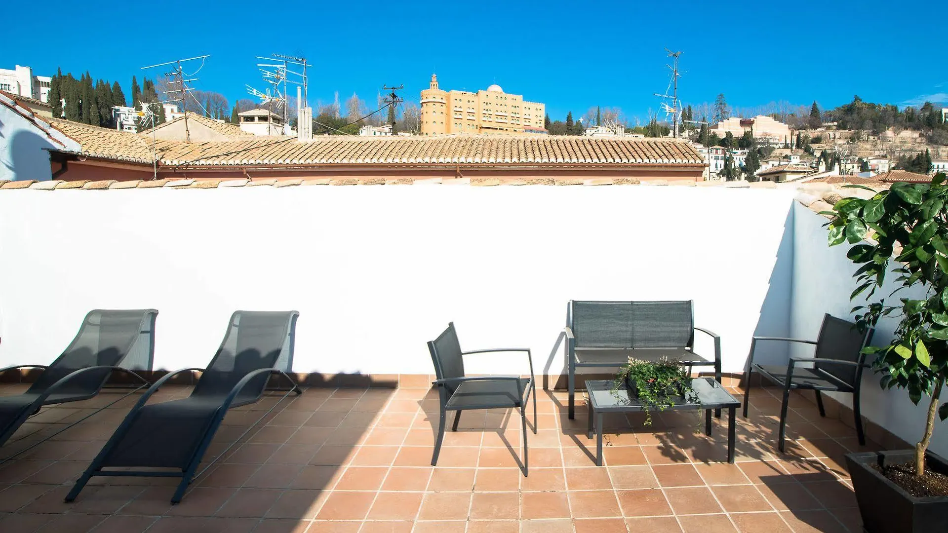 Apartment Apartamentos Campo Del Principe Granada Spain